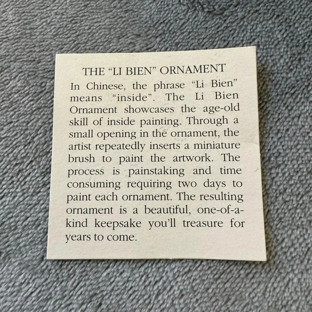 The Li Bien Christmas Ornament‎ 2005 Edition (vintage)